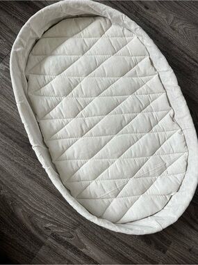 Woven wicker baby changing pad